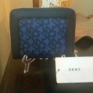 DKNY wallet